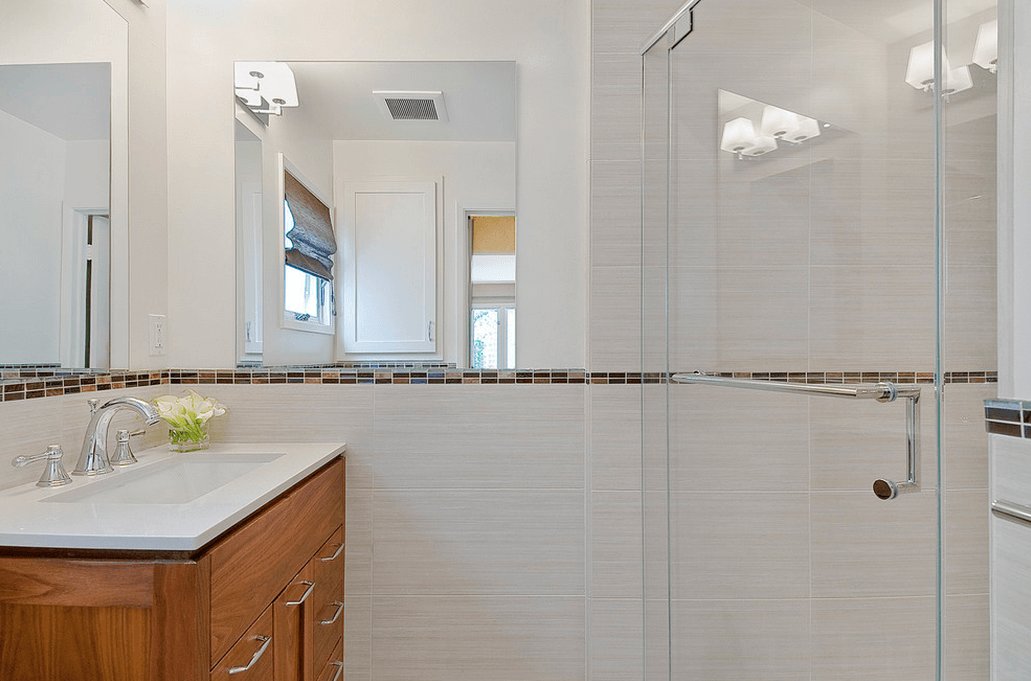 Amazing Bathroom Tile Ideas To Inspire You - Freshome.com tiling bathroom walls ideas