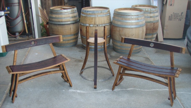 Amazing Click image for larger version Name: 2 bench-1 plNT ATnd.jpg Views wine barrel furniture plans