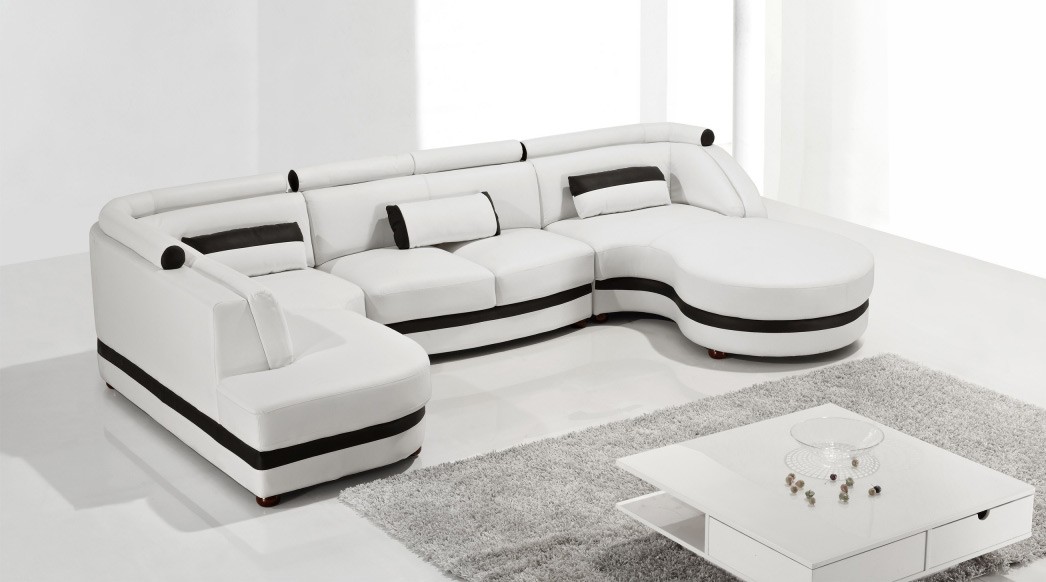 Living room with Modern Sectional Sofa