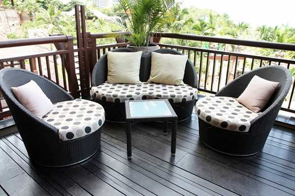 Have A Deck Furniture Of Your Own