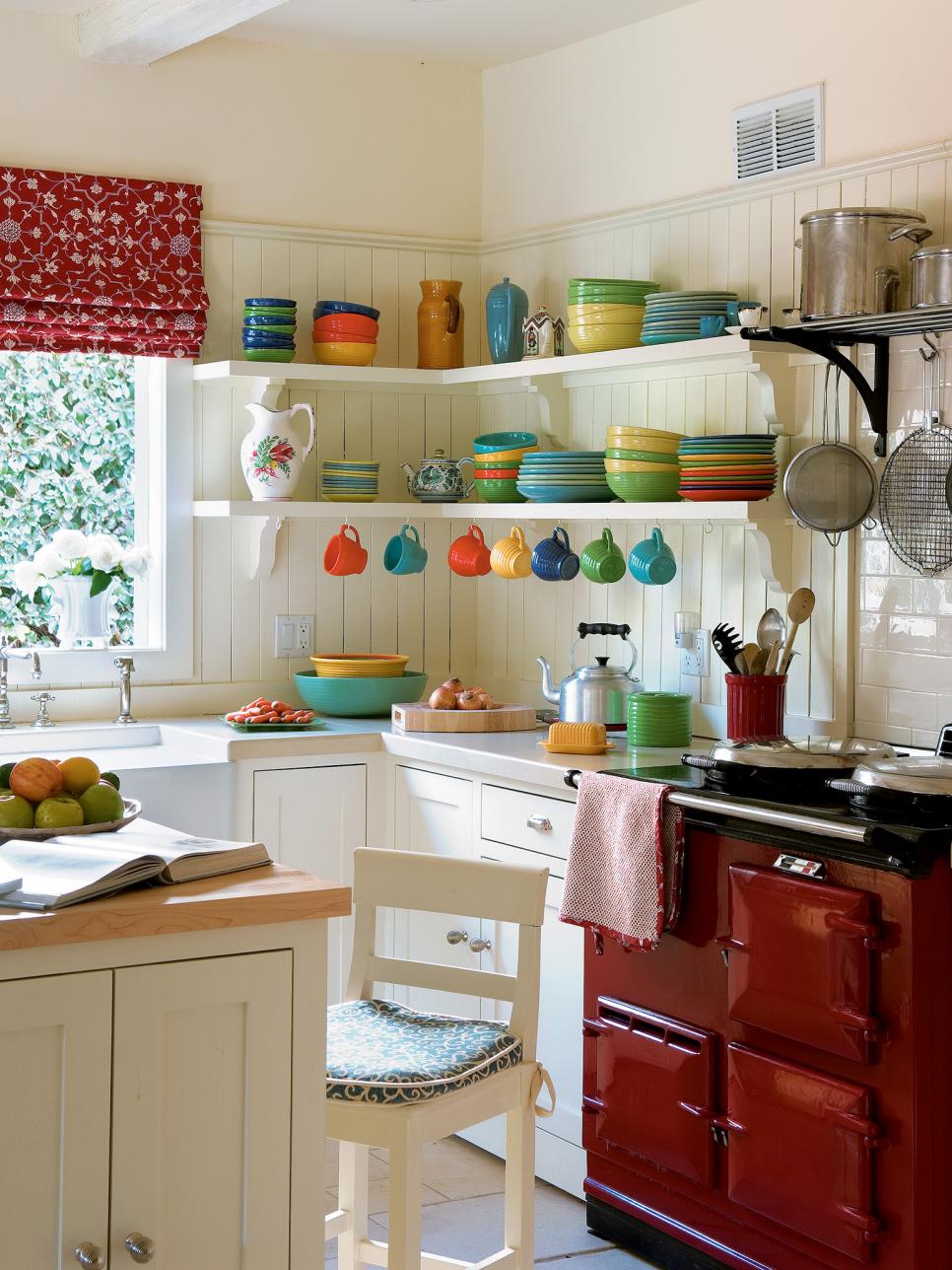 Beautiful Pictures of Small Kitchen Design Ideas From HGTV | HGTV kitchen ideas for small kitchens