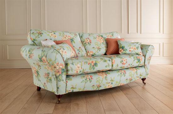 Best Floral and Spring Blossoms Printed Sofa floral sofas and chairs