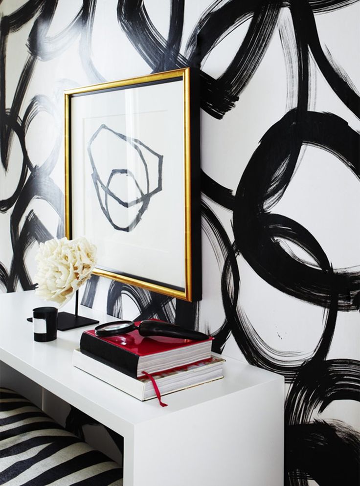 Chic Black and White Wallpaper - Kourtney Kardashian Official Site black and white wallpaper designs for bedrooms