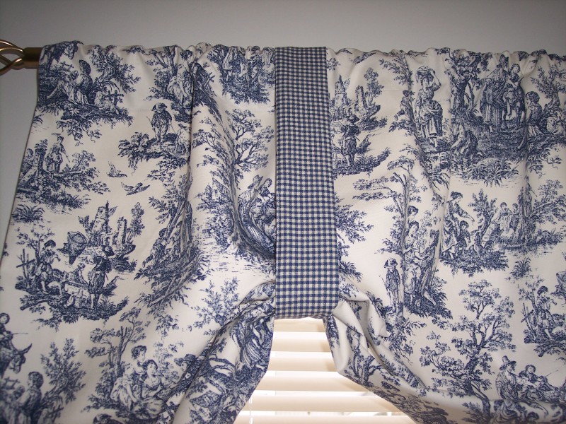 Cool Details about NEW~NAVY DELFT BLUE ON WHITE*WAVERLY*RUSTIC TOILE Tie-Up Swag  Valance CURTAINS blue toile curtains