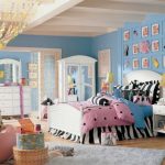 Cozy Cool and fun teen bedroom decor with blue walls cool teen bedrooms
