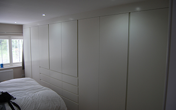 Cozy Fitted Wardrobes in Southend bespoke fitted wardrobes