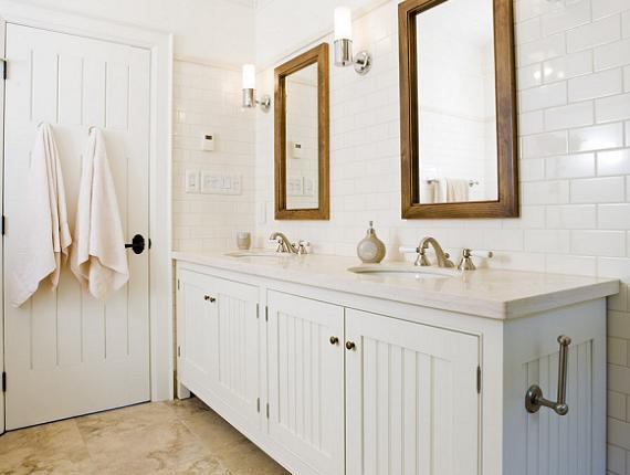 Give a New Look to your small size bathroom with bead board bathroom