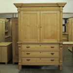 Elegant Very large antique pine linen press - Pinefinders Old Pine Furniture antique pine furniture