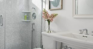 Chic Small Bathroom Tile Design Design Photos ideas for tiling a small bathroom
