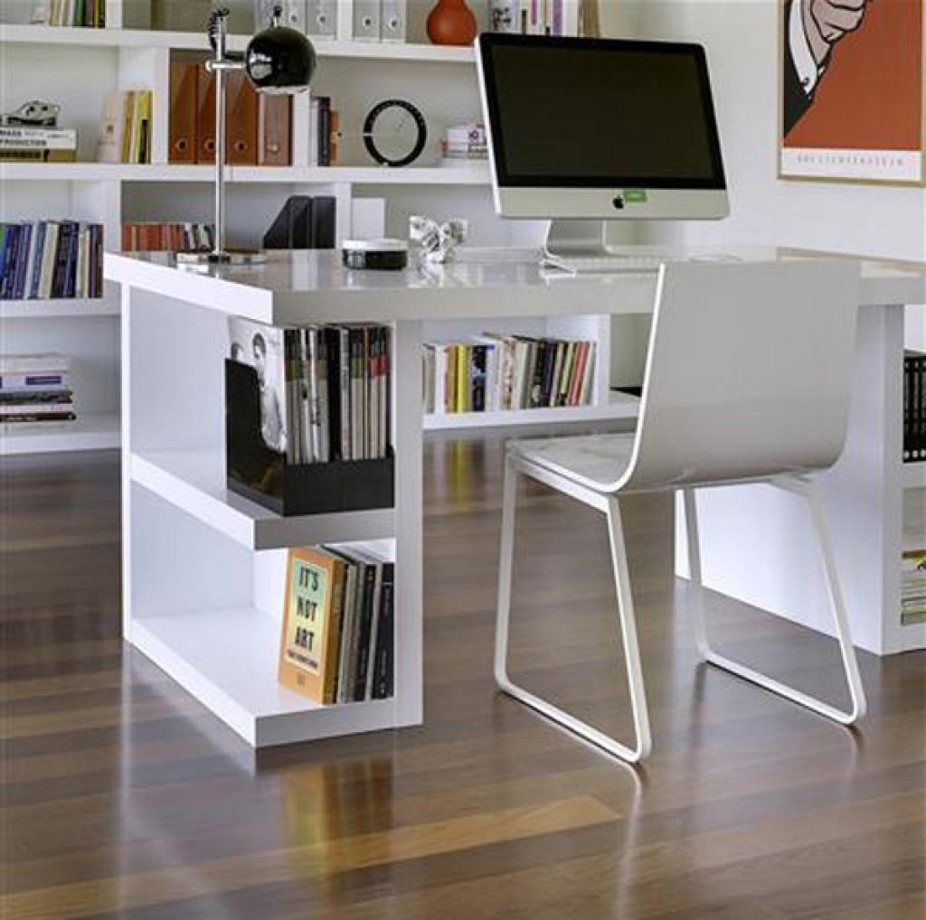 Buy stylish and comfortable, modern desks