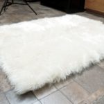 Popular Hollywood Love Rugs - Faux Fur Area Rug White, $49.00 (http:// white fluffy carpet
