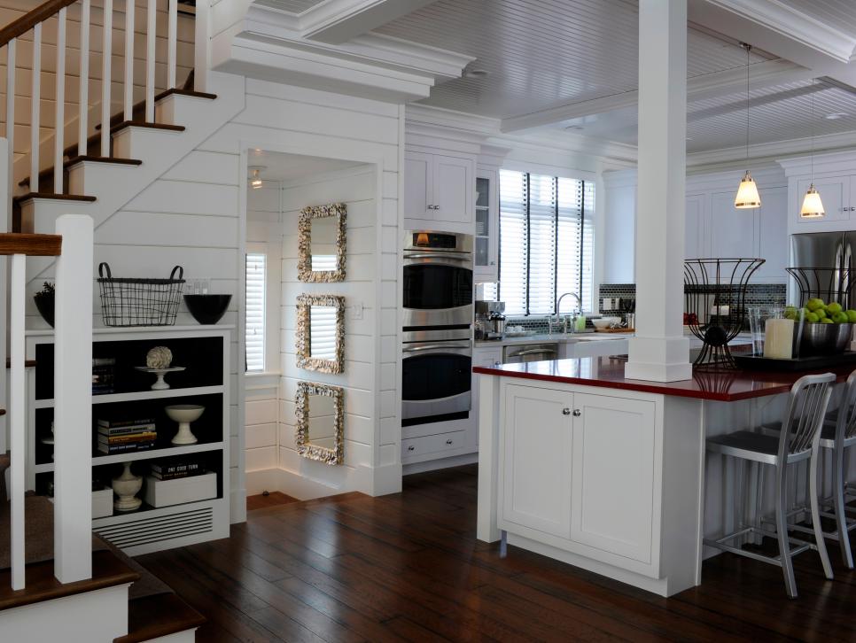 Trending 12 Cozy Cottage Kitchens | HGTV new april kitchen ideas