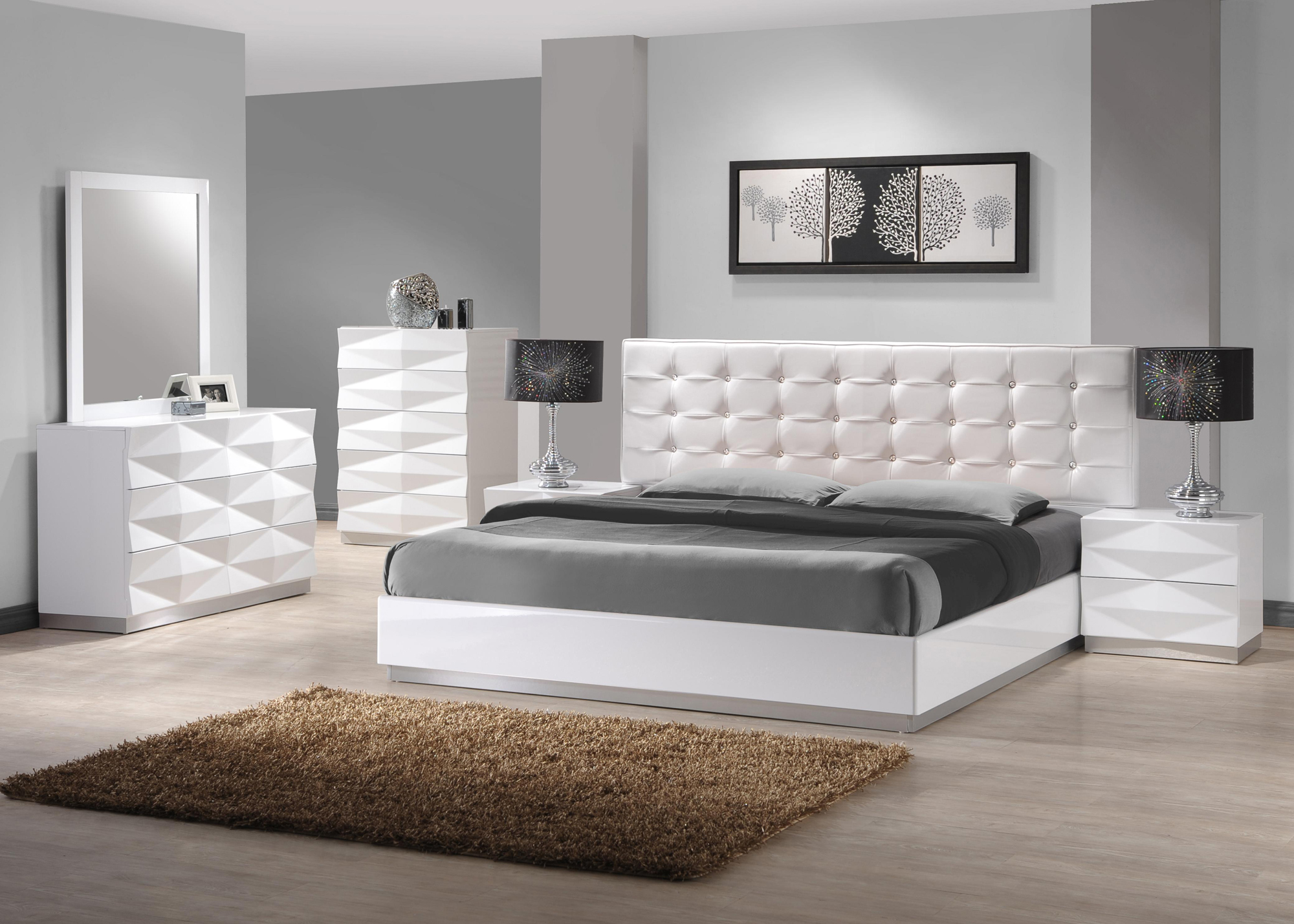 Trending High Gloss White Bedroom Furniture Sets Best Ideas 2017 white gloss bedroom furniture sets