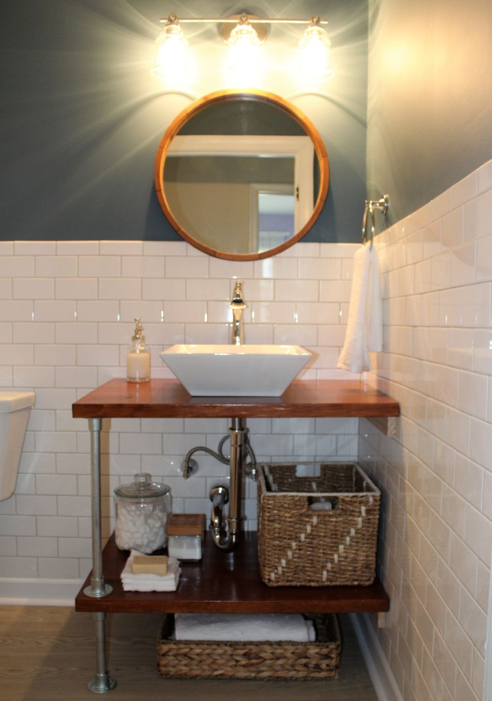 bathroom vanity designs diy bathroom vanity ideas perfect for repurposers UFDDYHW