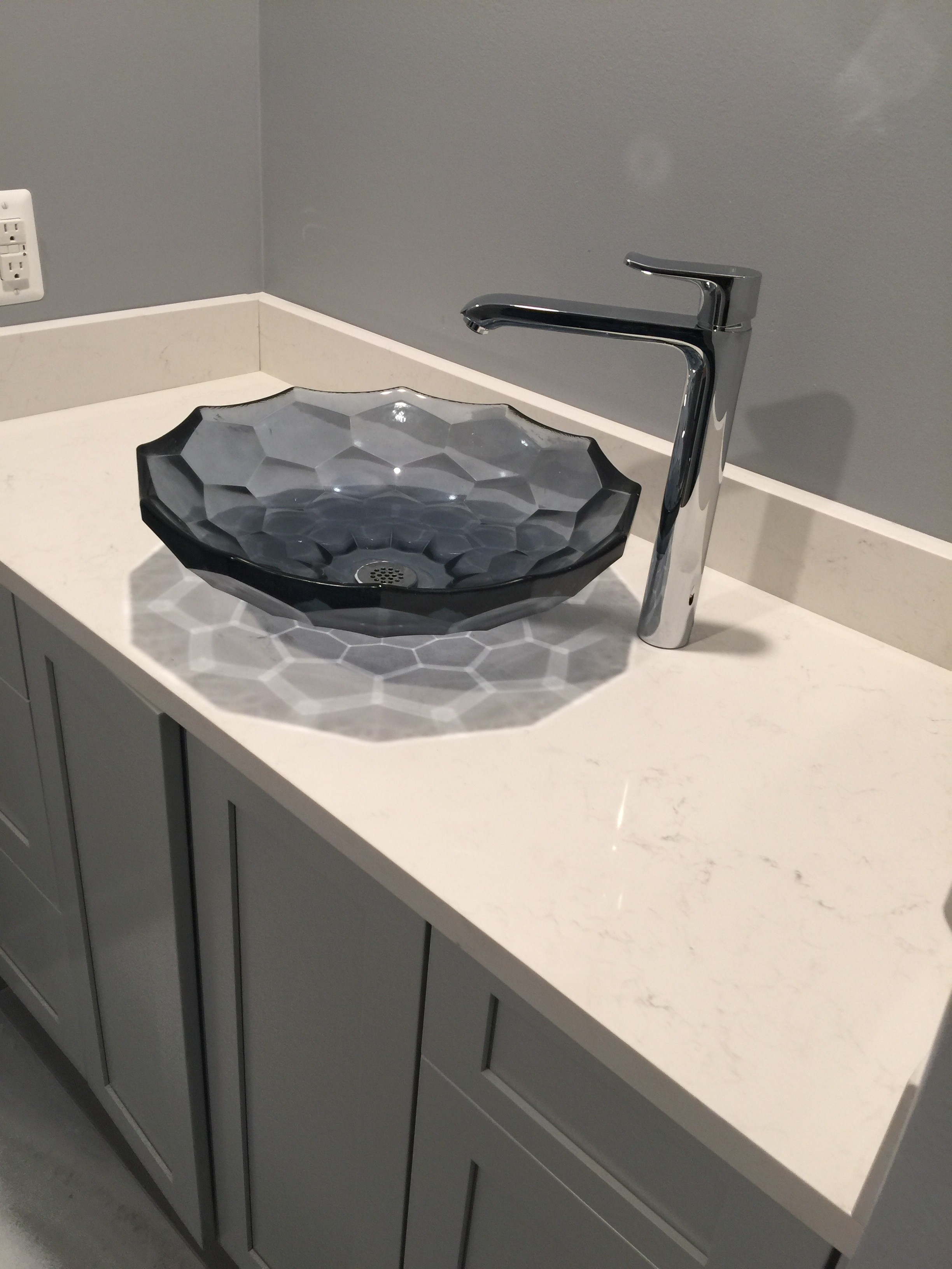 extreme granite and marble - quartz bathroom countertops installation and XALBQSN