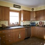 oak kitchen cabinets | shaker door style | cliqstudios contemporary-kitchen HHJWVWQ