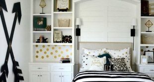 pottery barn teen girl bedroom with wooden wall arrows. budget-friendly XTRMAGR