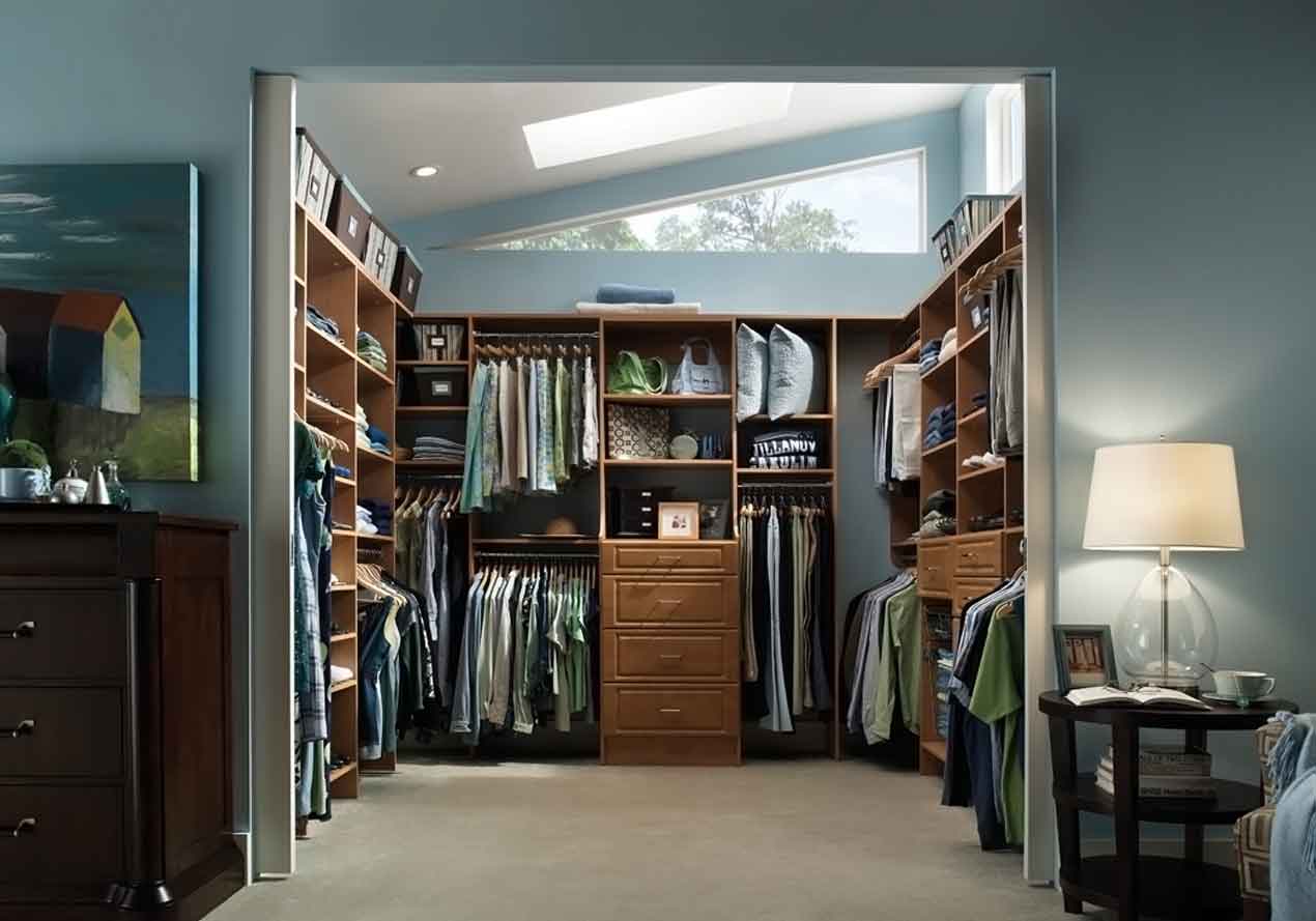 wardrobe systems closet with lots of natural daylight SUCIWNZ