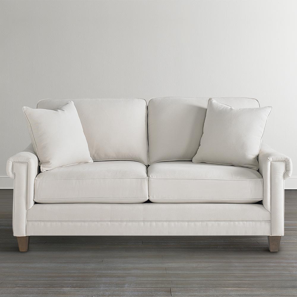 Flamboyant White Sofa for an Exquisite Living