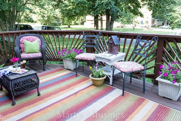 Try these 5 deck decorating ideas on a budget to create a gorgeous outdoor  room with