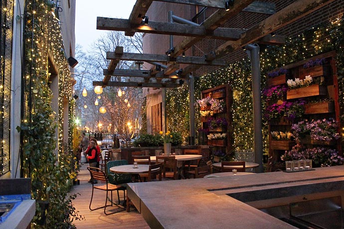 Philadelphia Bars with Outdoor Seating