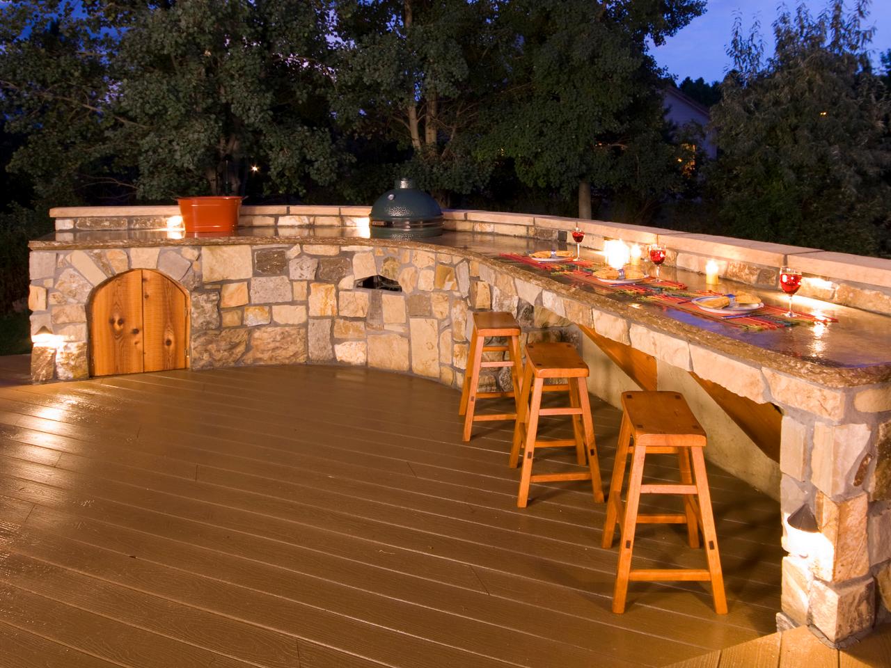 Outdoor Bars: Options and Ideas