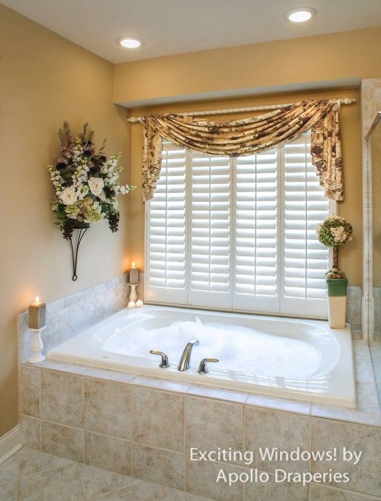What type of bathroom window curtain
  designs looks good?