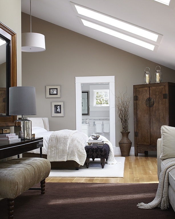 How to Make a Small Bedroom with Low Ceiling Look Larger and More Beautiful