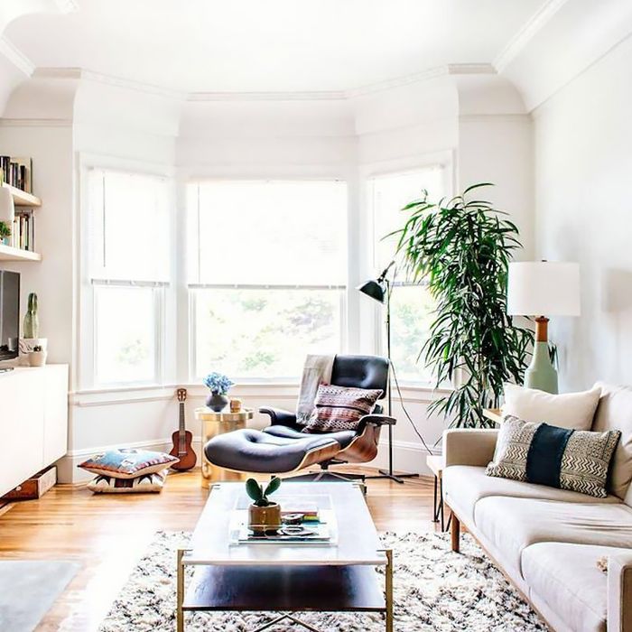 Shhh—This Is Where Interior Designers Find the Best Décor