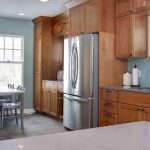 5 top wall colors for kitchens with oak cabinets, kitchen design, paint  colors, painting, wall decor, This kitchen with Amber toned cabinets and  stainless