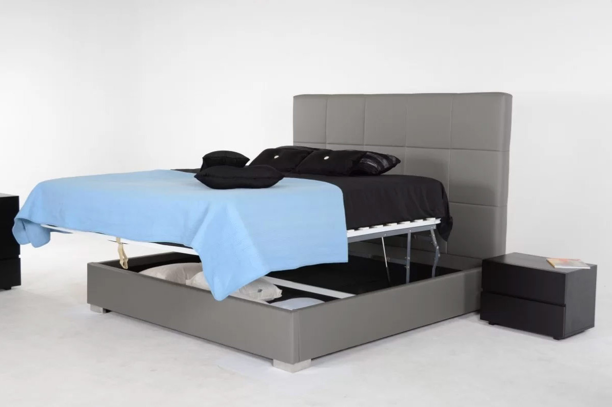 Carnevale Upholstered Storage Platform Bed