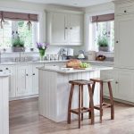 White Cottage Farmhouse Kitchens - Country Kitchen Designs We Love - Page 4  of 7 - Traveller Location