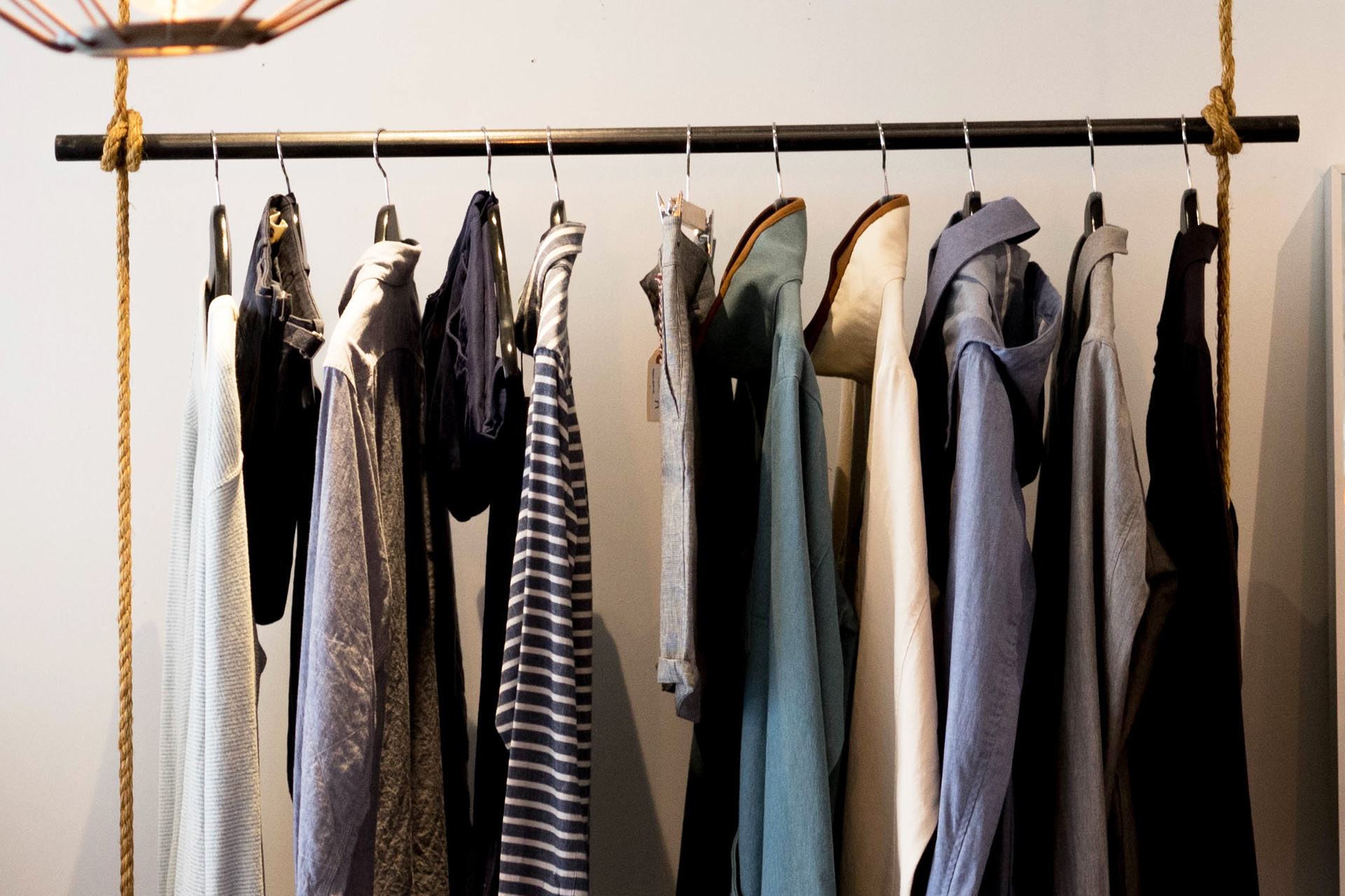 10 Innovative Clothes Storage Ideas When You Have No Closet