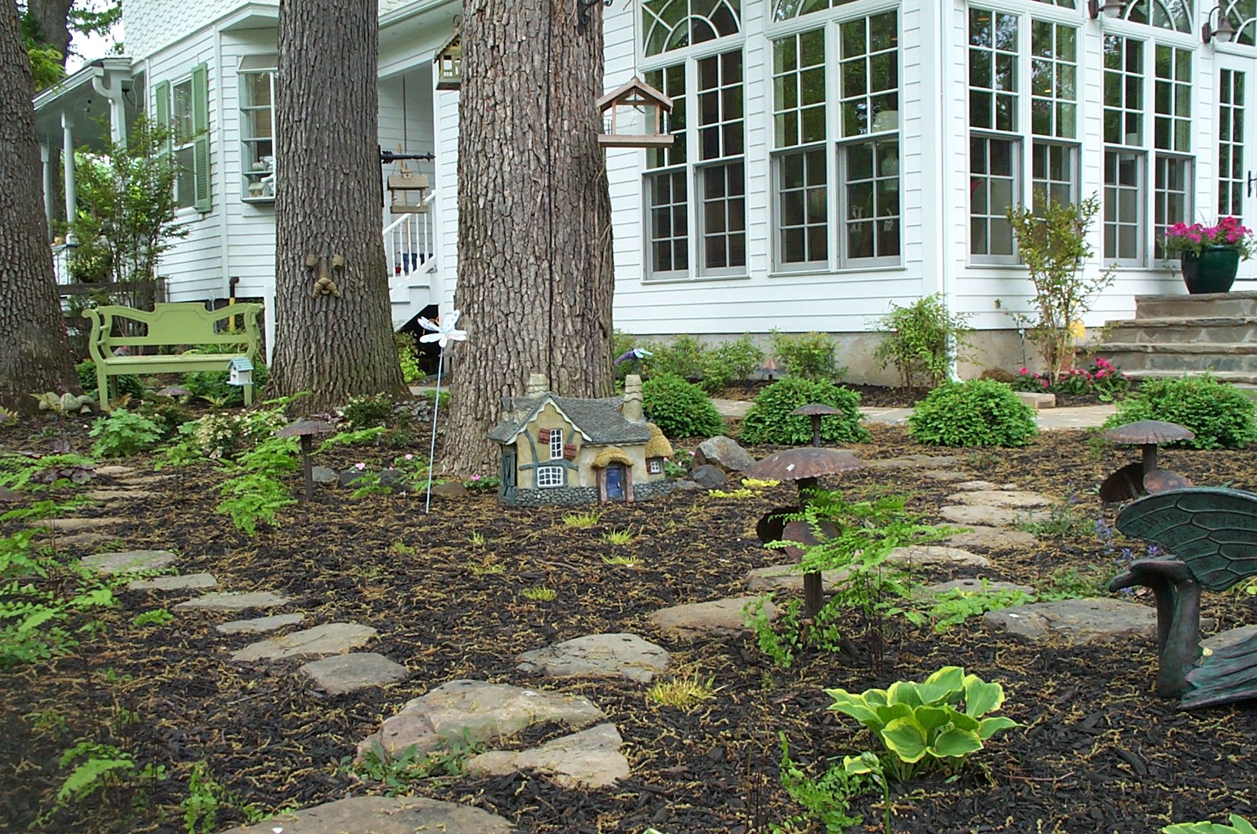 Fairy garden Garden Yard Ideas, Garden Projects, Design Projects, Design  Ideas, Fairies