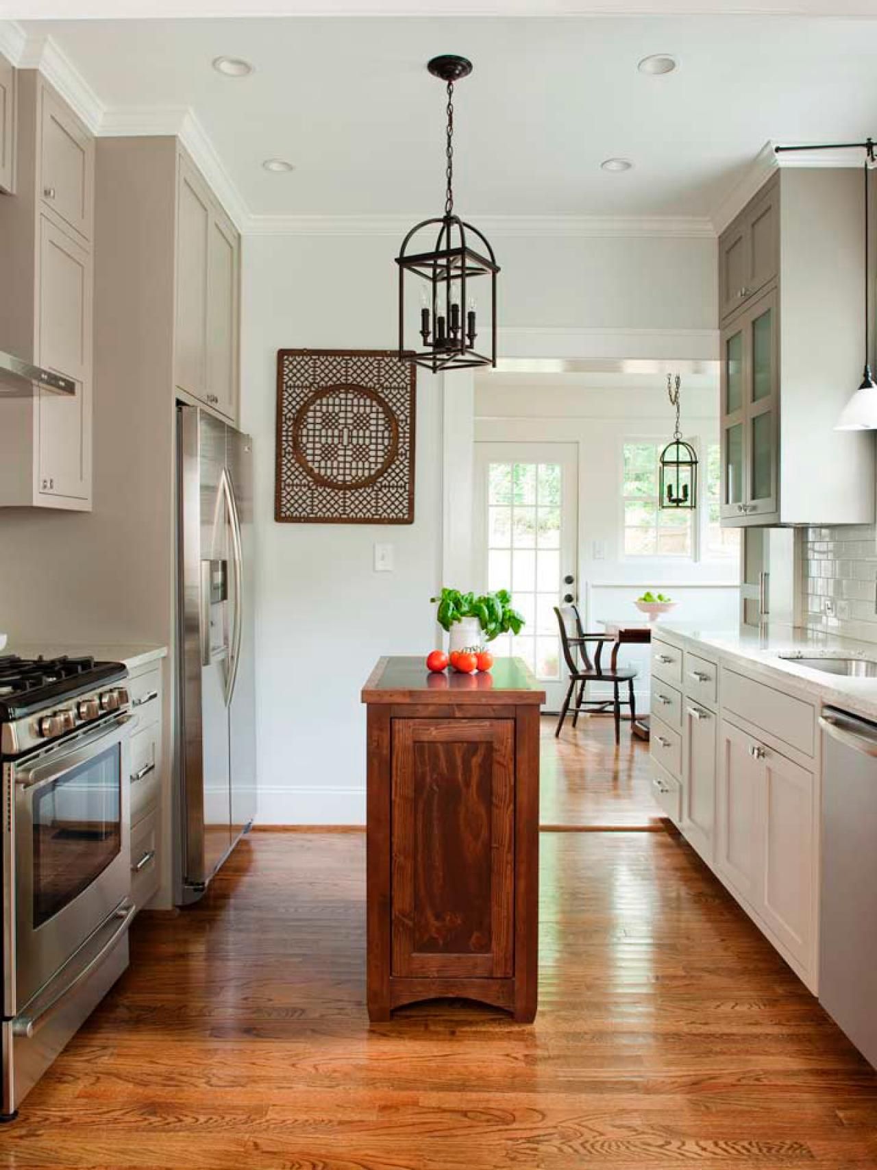 20 Dreamy Kitchen Islands | Kitchen Ideas & Design with Cabinets, Islands,  Backsplashes | HGTV