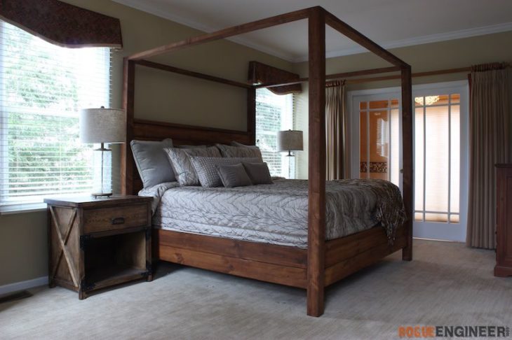 Canopy Bed – King Size