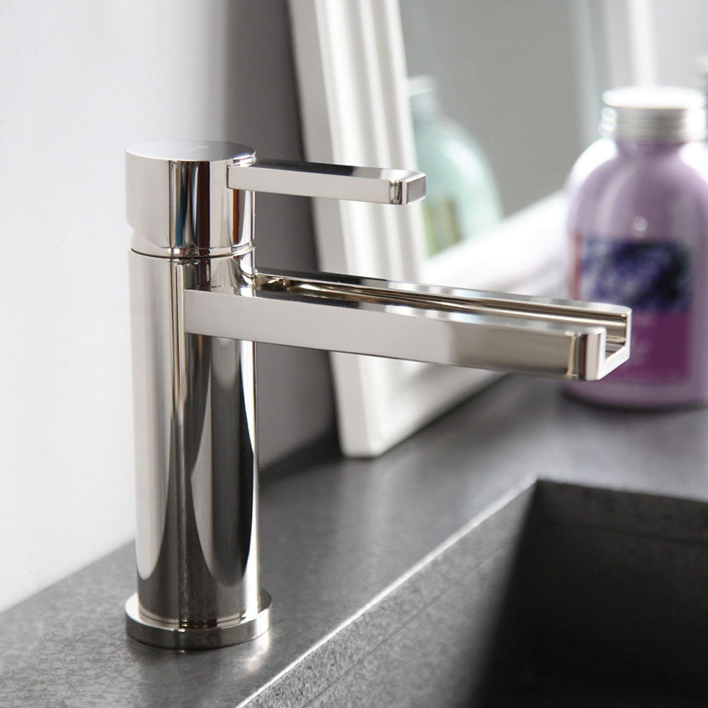 contemporary-sink-faucet-17.jpg