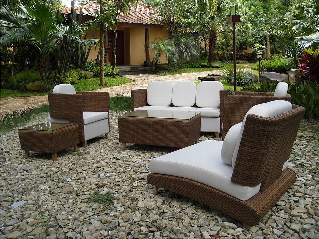 Best Small Outdoor Patio Set And Download Modern Patio Furniture Sets For  Small Garden Ideas 88