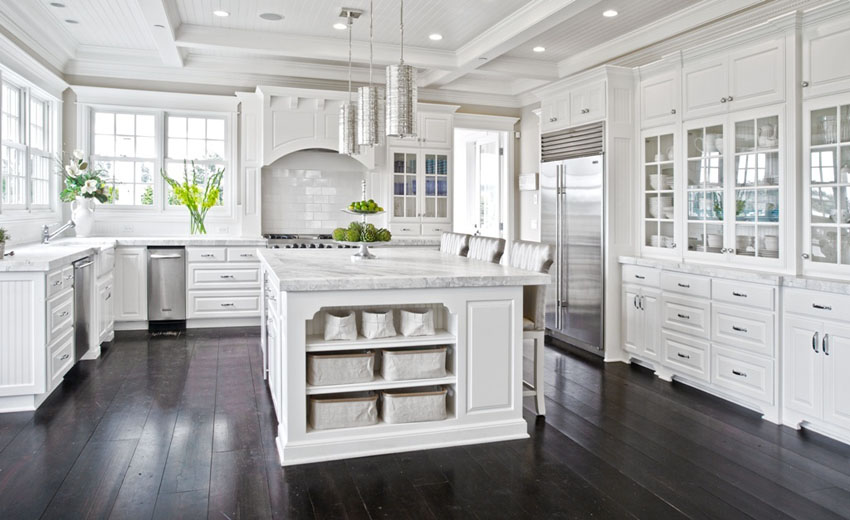 45 Luxurious Kitchens with White Cabinets (Ultimate Guide