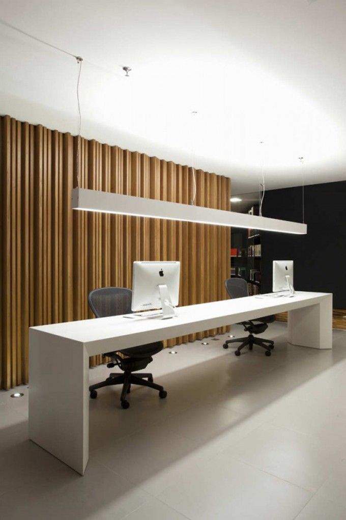 16 Incredible Office Interior Design Ideas For Your Inspirations :  Contemporary Office Receptionist Desk With White Desk And Apple Mac  Computers Along With
