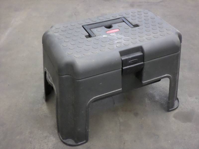 Rubbermaid Step Stool With Storage Loretto Equipment 257 Rubbermaid Stool