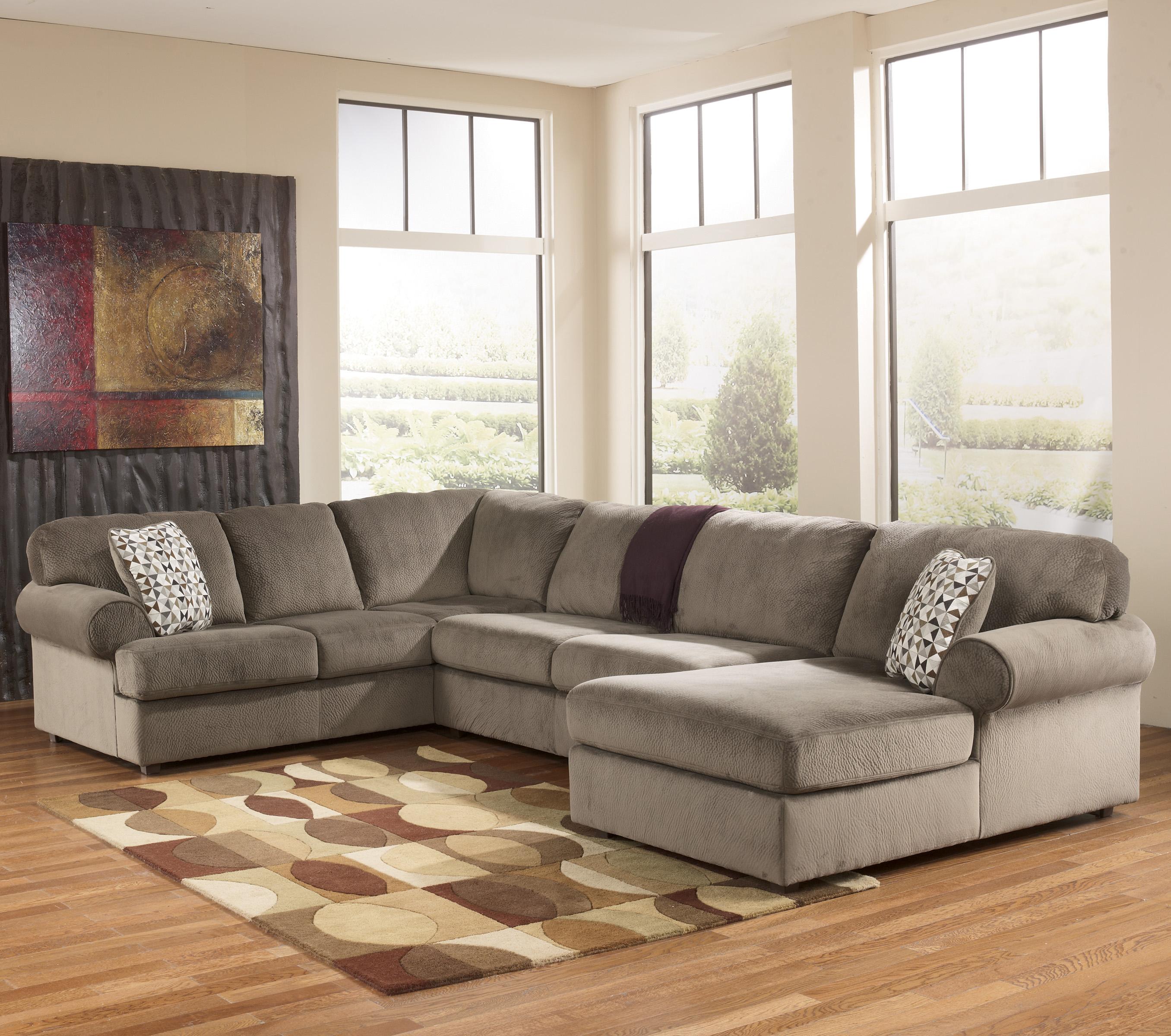 Sectional Sofa with Right Chaise