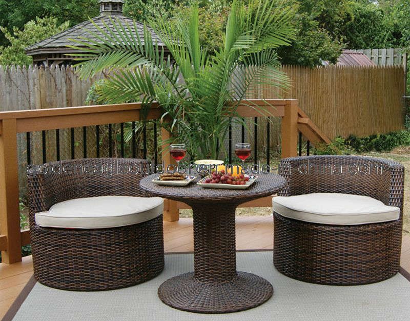 Small Patio Furniture Sets for Outdoor Chairs & Tables