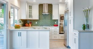 kitchen-backsplash-small-kitchen_4x3