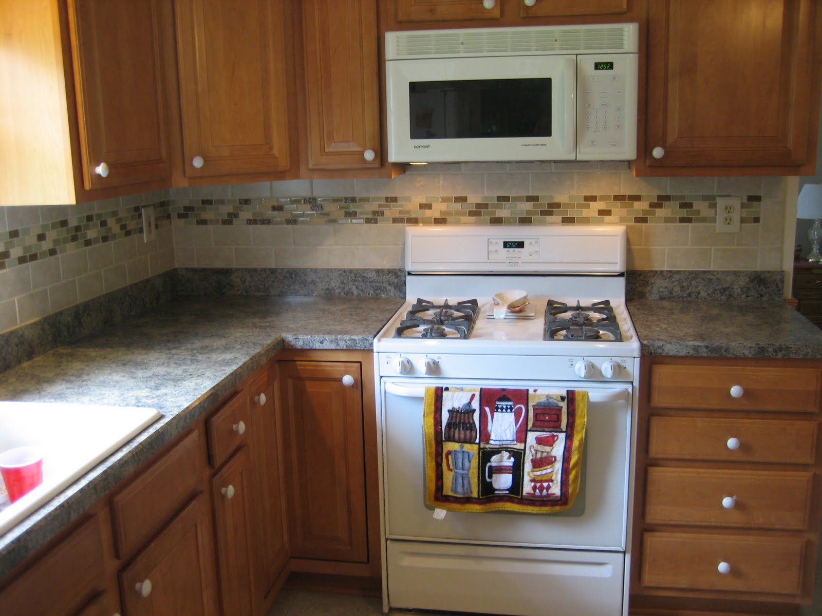 Ceramic Tile Backsplash Kitchen Ideas Cellerall Small Simple Photo Korean  Black Splash Guard Peel And Stick