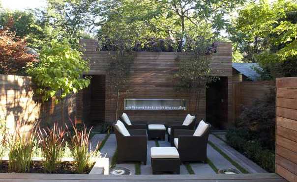 wooden walls and patio furniture on roof top