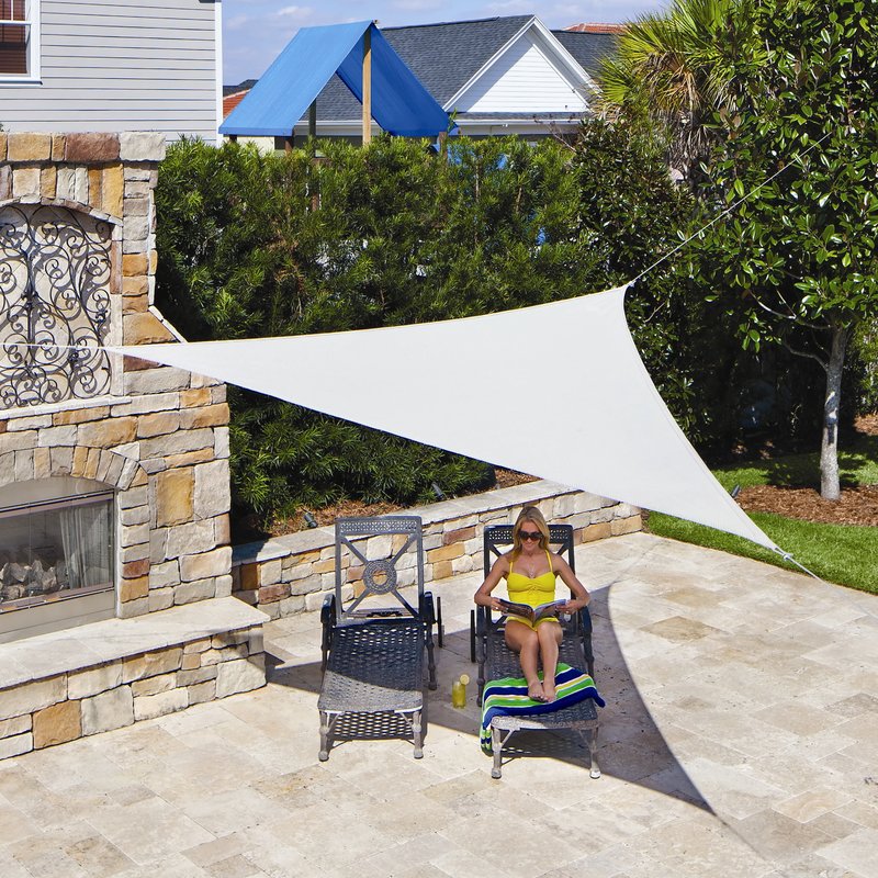 Use your modern triangle shade sail in
  your lawn