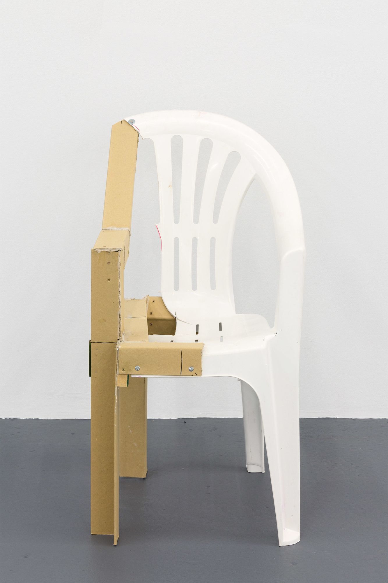 Plastic Chairs: Cheap & Best