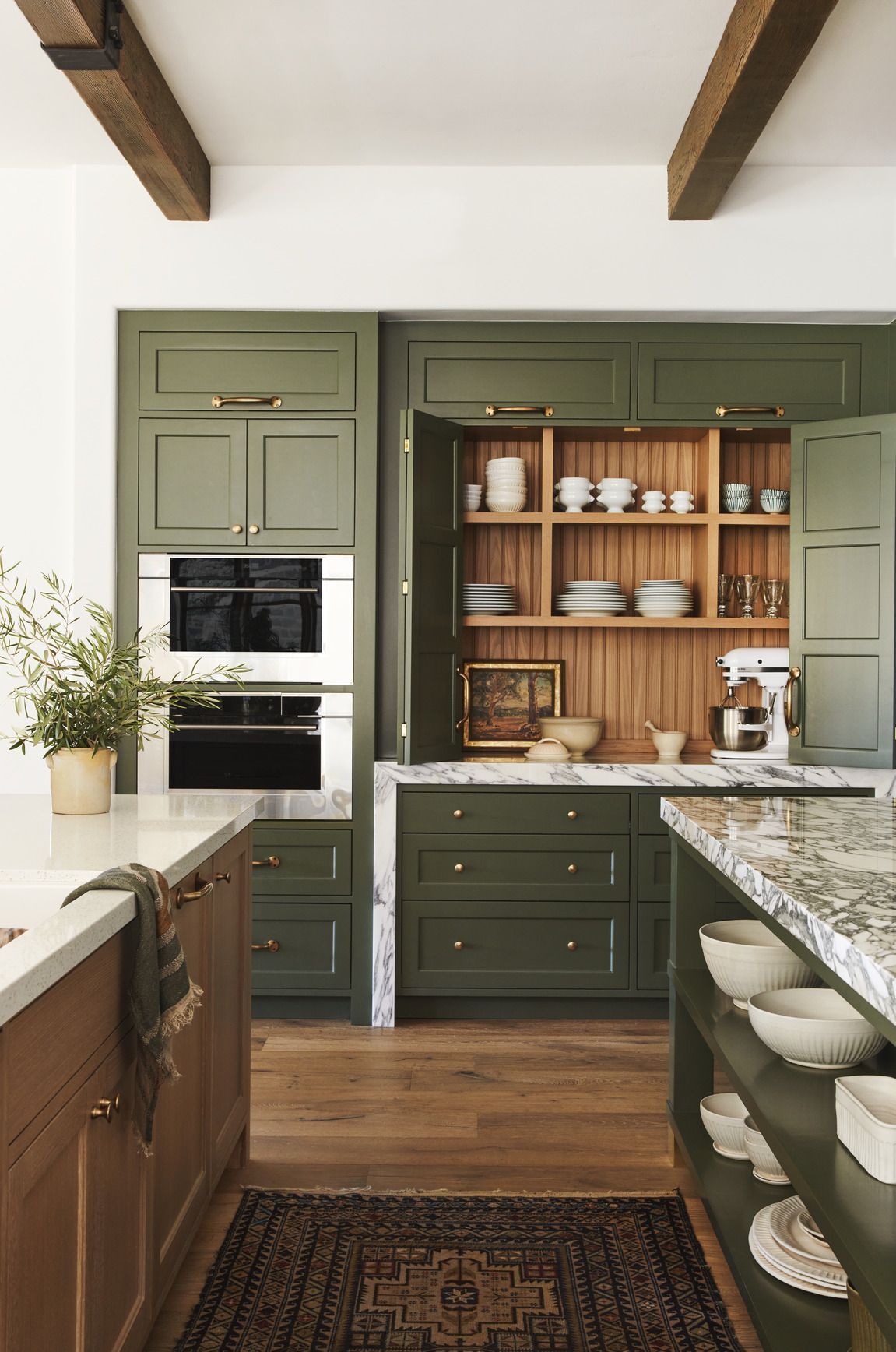 What is a modular kitchen ? –
  modular  kitchen kitchen design