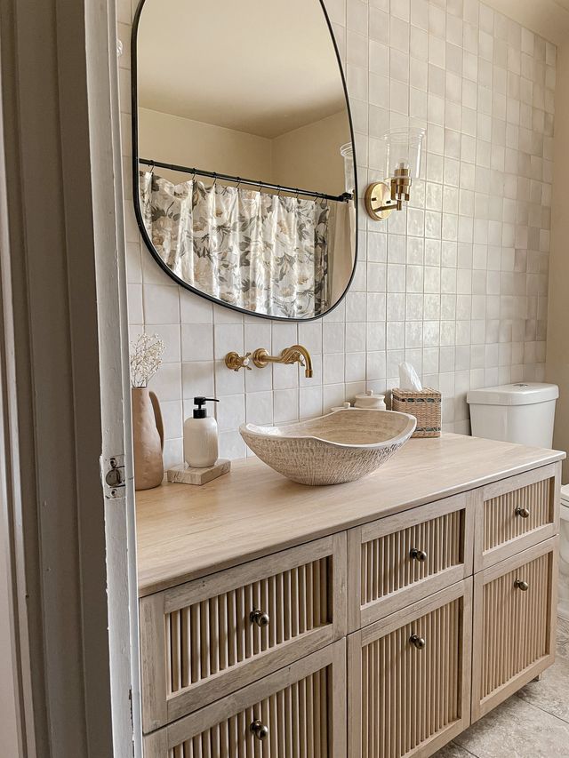 Bathroom Cabinets to accommodate the
  linen